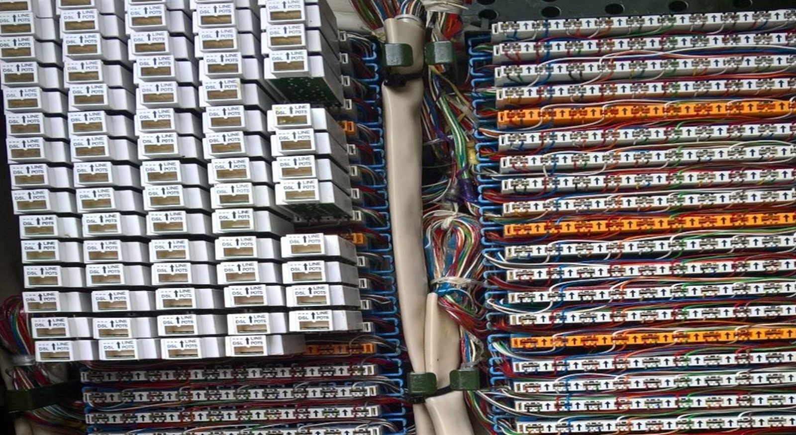 Telephony/DSL splitters
